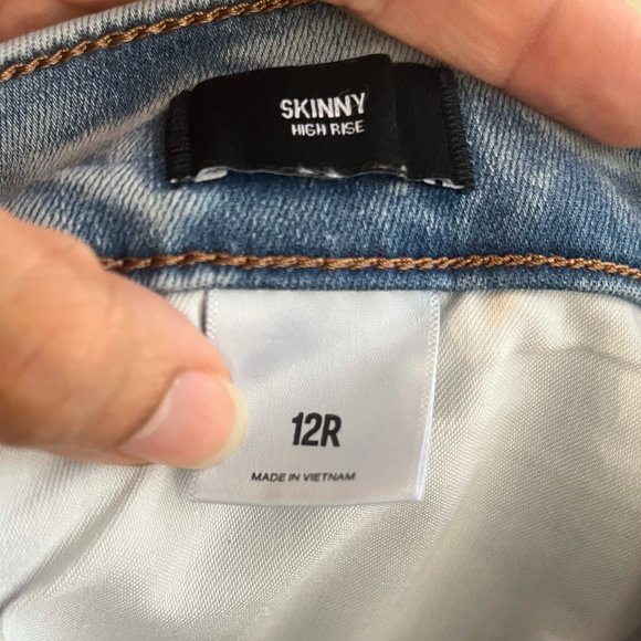 EXPRESS High Rise Skinny Jeans - Picture 8 of 8